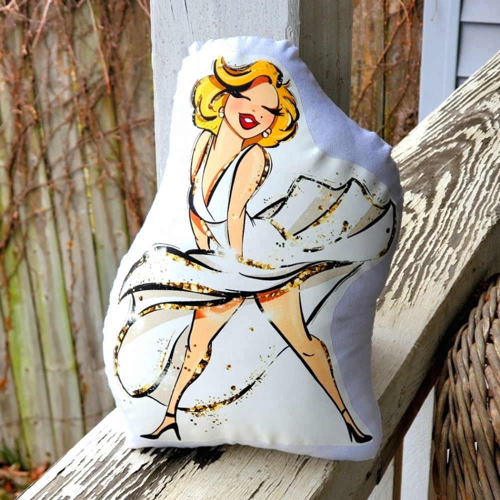 Marilyn Monroe Pillow Pal. New.